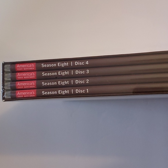 THANKSGIVING Americas Test Kitchen Season Eight DVD Set Of 4 DVDs - Picture 3 of 8